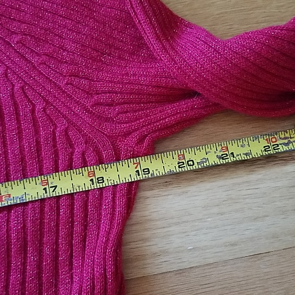 NY&Company Red VNeck Holiday Sparkle Sweater-Large - Picture 8 of 8